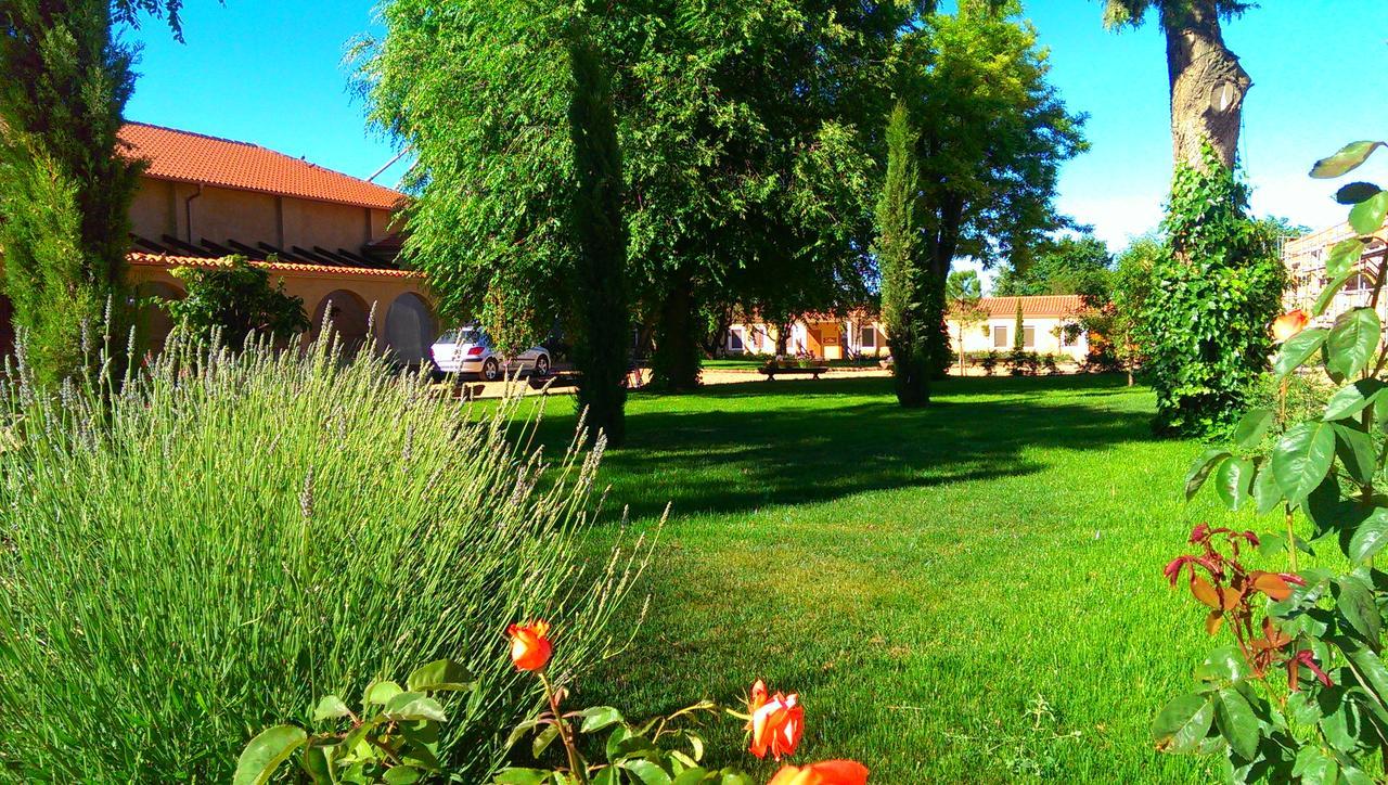 La Aldea Colorada Casa Rural Mota del Marqués Exteriör bild